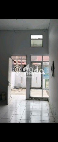 Rumah Luas Asri 2 KT Siap Pakai di Lippo Karawaci Tangerang Rumah Luas Asri 2 KT Siap Pakai di Lippo Karawaci Tangerang