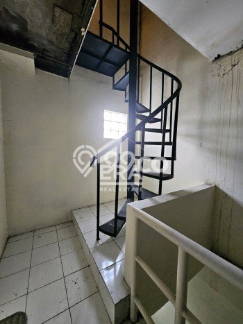 Ruko Dijual Lokasi Stratagis di Kelapa Dua Tangerang Cocok untuk Bisnis Ruko Dijual Lokasi Stratagis di Kelapa Dua Tangerang Cocok untuk Bisnis