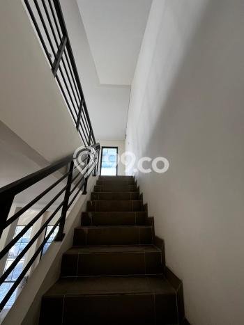 Ruko Disewa di Tangerang dengan LB 381m2 Area Komersial Ramai Ruko Disewa di Tangerang dengan LB 381m2 Area Komersial Ramai