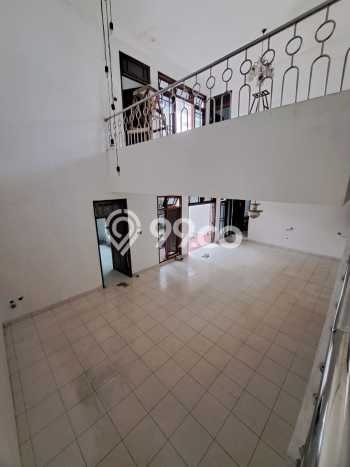 For Sale! Luxury House LT 350m2 Desain Modern di Modernland For Sale! Luxury House LT 350m2 Desain Modern di Modernland
