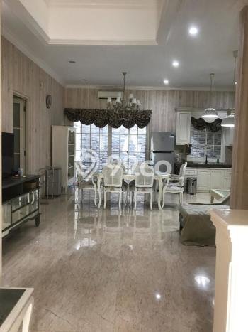Rumah sewa siap pakai 4 KT di Lippo Karawaci, Tangerang Rumah sewa siap pakai 4 KT di Lippo Karawaci, Tangerang