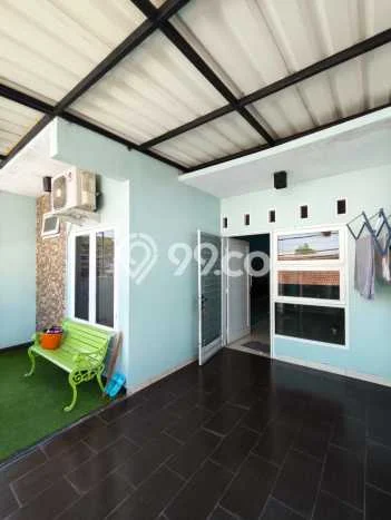 Rumah Strategis Modern Lb 150m2 di Cipondoh, Tangerang Rumah Strategis Modern Lb 150m2 di Cipondoh, Tangerang