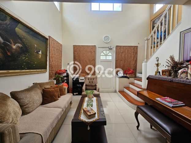 Jual Rumah Mewah Elegan Dengan View Cantik di Lippo Karawaci, Tangerang Jual Rumah Mewah Elegan Dengan View Cantik di Lippo Karawaci, Tangerang