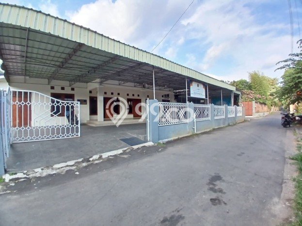 HUNIAN EKSKLUSIF! Rumah di , 5 KM, Konsep Modern, Luas 772m2m² Bangunan 600m2m² HUNIAN EKSKLUSIF! Rumah di , 5 KM, Konsep Modern, Luas 772m2m² Bangunan 600m2m²