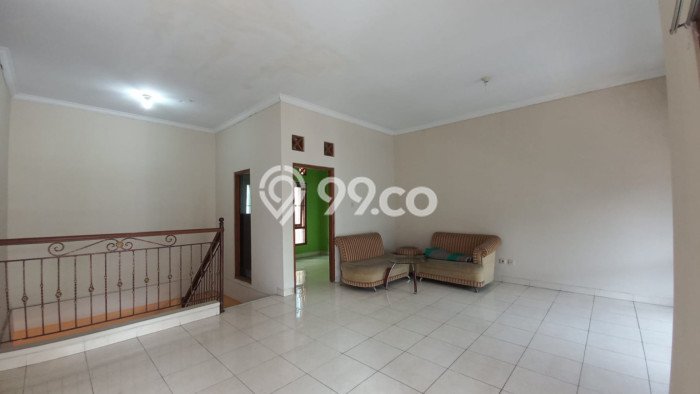 For Sale Rumah 5 Kamar Lokasi Ideal Bagus dan Strategis di Umbulharjo For Sale Rumah 5 Kamar Lokasi Ideal Bagus dan Strategis di Umbulharjo