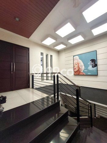 Unit Ruko Dijual di Depok Sleman Luas Tanah 566m2, Luas Bangunan 999m2 Unit Ruko Dijual di Depok Sleman Luas Tanah 566m2, Luas Bangunan 999m2