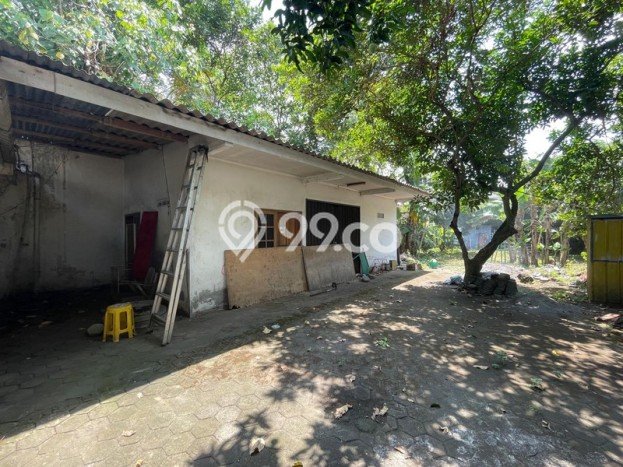 Komersial Dijual di Sleman LT 890m2 & LB 200m2 Lokasi Terbaik! Komersial Dijual di Sleman LT 890m2 & LB 200m2 Lokasi Terbaik!
