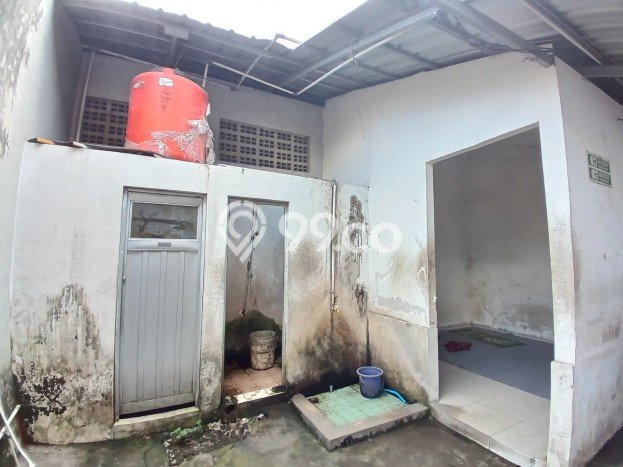 Unit Gudang disewakan di Sewon Bantul dengan LT 2000m2 / LB 1000m2 Unit Gudang disewakan di Sewon Bantul dengan LT 2000m2 / LB 1000m2