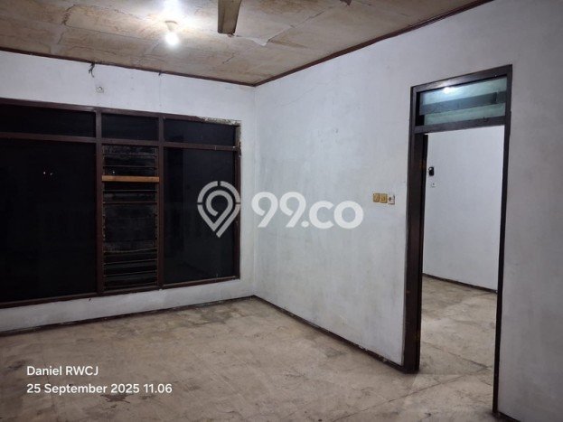 Disewakan Ruko komersial di Mergangsan luas bangunan 323m2 Disewakan Ruko komersial di Mergangsan luas bangunan 323m2