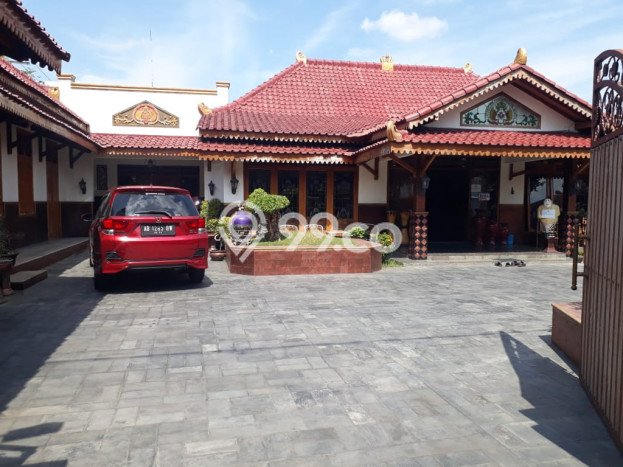 Siap Huni Rumah Mewah 8 Kamar di Kraton Dekat ke Mana Pun Siap Huni Rumah Mewah 8 Kamar di Kraton Dekat ke Mana Pun