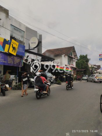 Disewakan Ruko komersial di Depok luas bangunan 80m2 Disewakan Ruko komersial di Depok luas bangunan 80m2