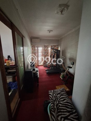 Rumah Modern Minimalis 5 Kamar Siap Huni di Mlati Rumah Modern Minimalis 5 Kamar Siap Huni di Mlati