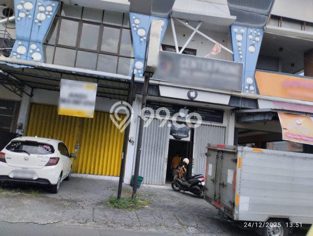 Ruko disewakan di Depok Sleman dengan luas bangunan 108m2 Ruko disewakan di Depok Sleman dengan luas bangunan 108m2