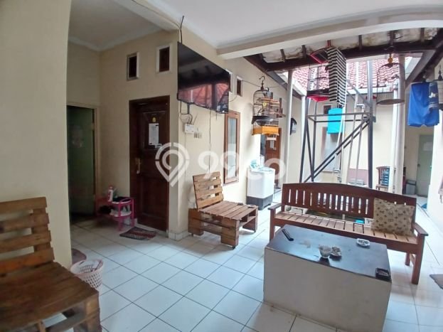 Peluang Investasi! Rumah Kost Dijual di Wirobrajan, Yogyakarta, 22 KT, 8 KM, Luas 405m2 Peluang Investasi! Rumah Kost Dijual di Wirobrajan, Yogyakarta, 22 KT, 8 KM, Luas 405m2