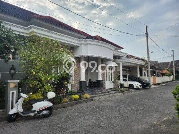 Hunian Mewah Siap Huni LT 256m2 di Gamping, Sleman Hunian Mewah Siap Huni LT 256m2 di Gamping, Sleman