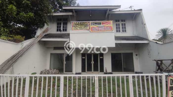 Unit Komersial Dijual di Yogyakarta LT 161m2 & LB 200m2 Unit Komersial Dijual di Yogyakarta LT 161m2 & LB 200m2
