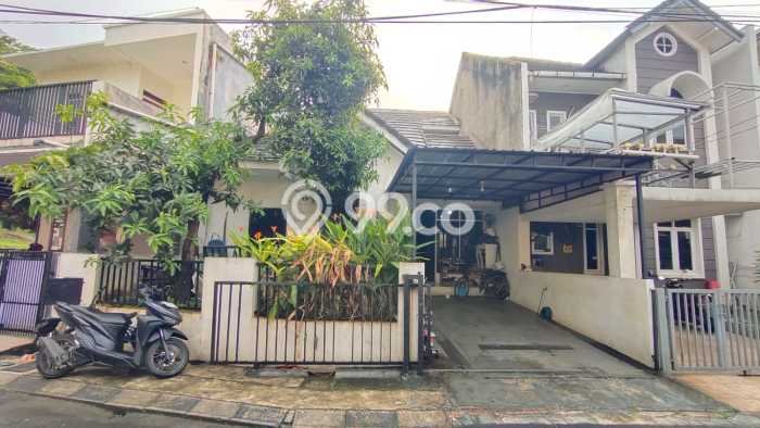Rumah Modern Cantik 4 Kamar Siap Huni di Ciputat Rumah Modern Cantik 4 Kamar Siap Huni di Ciputat