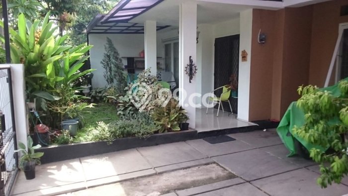 Dijual Rumah Premium dengan Fasilitas Sekitar Lengkap di Serpong Utara, Tangerang Selatan Dijual Rumah Premium dengan Fasilitas Sekitar Lengkap di Serpong Utara, Tangerang Selatan