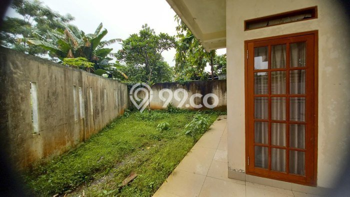 For Sale Rumah Mewah Exclusive di Setu, Tangerang Selatan For Sale Rumah Mewah Exclusive di Setu, Tangerang Selatan