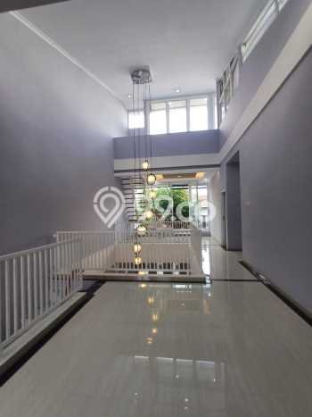 Rumah Mewah Dijual LT 178m2 di Jagakarsa, Jakarta Selatan Rumah Mewah Dijual LT 178m2 di Jagakarsa, Jakarta Selatan
