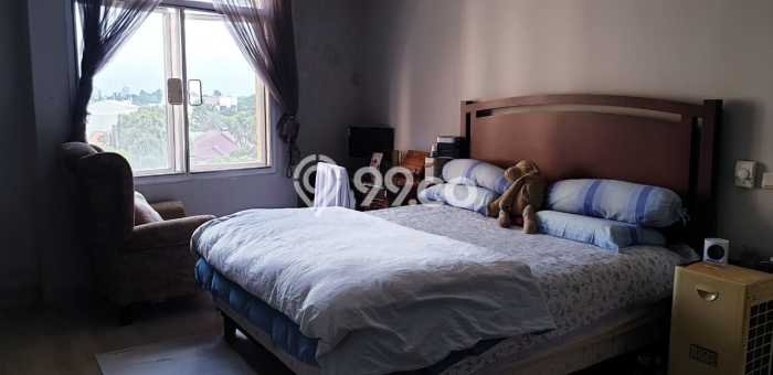 Hunian Apartemen High-Class untuk Dijual di Jakarta Selatan dengan 3 BR & 3 Kamar Mandi Hunian Apartemen High-Class untuk Dijual di Jakarta Selatan dengan 3 BR & 3 Kamar Mandi