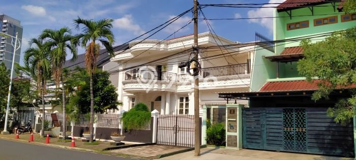 Dijual Rumah Mewah Elegan Dengan View Cantik di Pondok Indah, Jakarta Selatan Dijual Rumah Mewah Elegan Dengan View Cantik di Pondok Indah, Jakarta Selatan