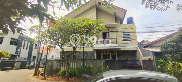 Hunian Cantik Minimalis Lb 250m2 di BSD, Tangerang Selatan Hunian Cantik Minimalis Lb 250m2 di BSD, Tangerang Selatan