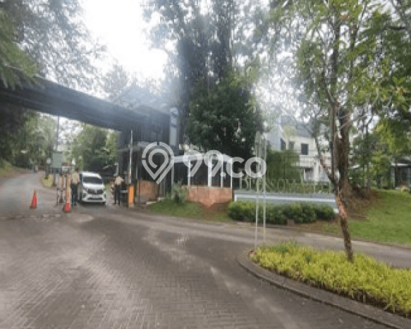 Rumah Mewah LB 400m2 Siap Huni Desain Elegan di BSD The Green, Tangerang Rumah Mewah LB 400m2 Siap Huni Desain Elegan di BSD The Green, Tangerang