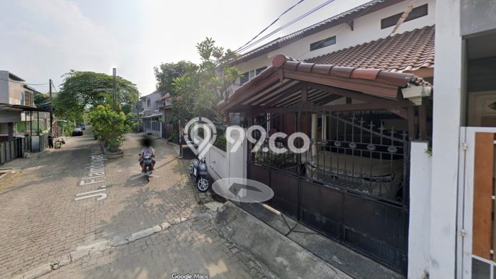 Rumah Elit Modern Tanpa Renovasi di Rempoa Tangerang Selatan Rumah Elit Modern Tanpa Renovasi di Rempoa Tangerang Selatan