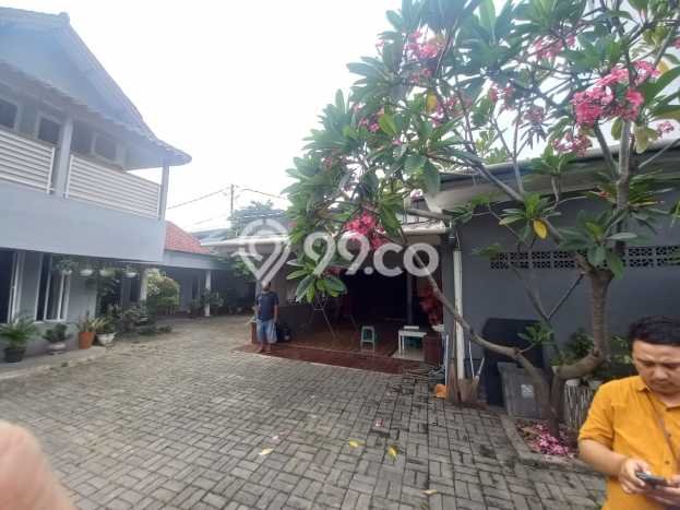 Rumah Minimalis 4 Kamar LT 328m2 di Kampung Rambutan Rumah Minimalis 4 Kamar LT 328m2 di Kampung Rambutan