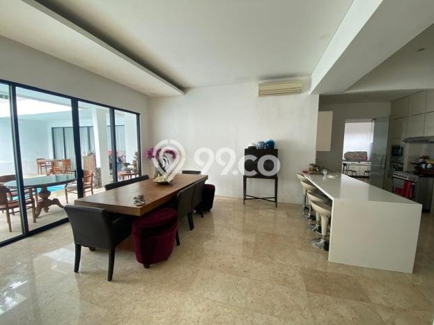 Rumah Elit Modern Siap Huni di Kemang Jakarta Selatan Rumah Elit Modern Siap Huni di Kemang Jakarta Selatan