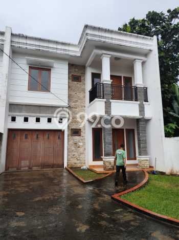 Rumah Modern Cantik 5 KT Bisa Langsung Pindah di Ciomas Rumah Modern Cantik 5 KT Bisa Langsung Pindah di Ciomas
