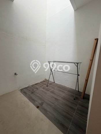 Hunian Nyaman Asri 3 KT Siap Pakai di Semanan Jakarta Barat Hunian Nyaman Asri 3 KT Siap Pakai di Semanan Jakarta Barat