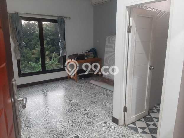 Siap Huni Rumah Mewah 5 Kamar di Cibinong Dekat ke Mana Saja Siap Huni Rumah Mewah 5 Kamar di Cibinong Dekat ke Mana Saja