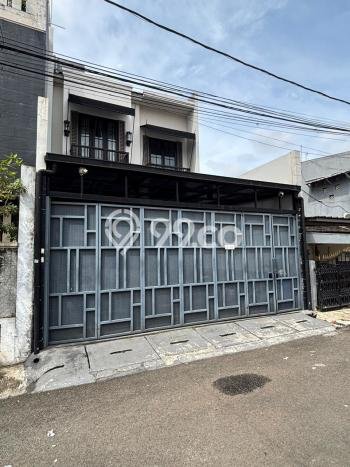 Best Deal Hunian Premium Ideal dan Luas di Kebayoran Baru, Jakarta Selatan Best Deal Hunian Premium Ideal dan Luas di Kebayoran Baru, Jakarta Selatan