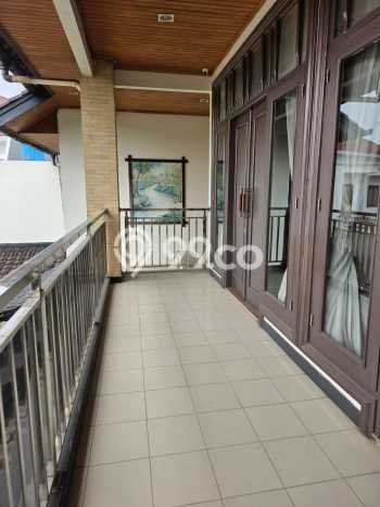 Hunian Elit LB 435m2 Siap Pakai Desain Elegan di BSD Taman Giri Loka, Tangerang Hunian Elit LB 435m2 Siap Pakai Desain Elegan di BSD Taman Giri Loka, Tangerang