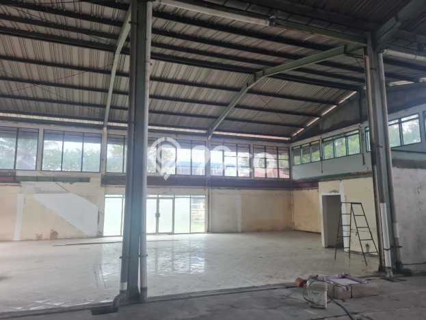 Gudang Lokasi Strategis di Pulo Gadung, Luas 1500m2m², Ready Bisnis Gudang Lokasi Strategis di Pulo Gadung, Luas 1500m2m², Ready Bisnis