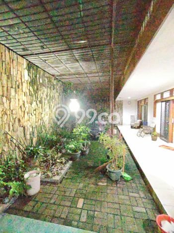 Rumah Luxury Modern Siap Huni di Pulo Asem Jakarta Timur Rumah Luxury Modern Siap Huni di Pulo Asem Jakarta Timur