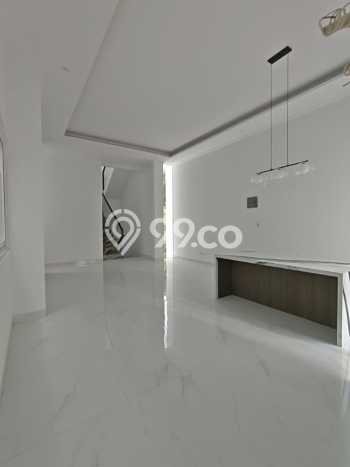 Hunian Elit LB 300m2 Siap Pakai Desain Elegan di Kemang, Jakarta Selatan Hunian Elit LB 300m2 Siap Pakai Desain Elegan di Kemang, Jakarta Selatan