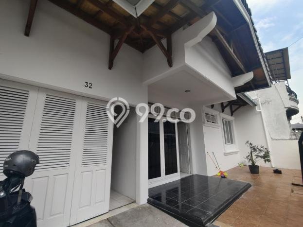 Hunian Elit LB 250m2 Siap Pakai Desain Elegan di Rawamangun, Jakarta Timur Hunian Elit LB 250m2 Siap Pakai Desain Elegan di Rawamangun, Jakarta Timur