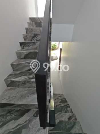 Hunian Elit LB 300m2 Siap Pakai Desain Elegan di Kemang, Jakarta Selatan Hunian Elit LB 300m2 Siap Pakai Desain Elegan di Kemang, Jakarta Selatan