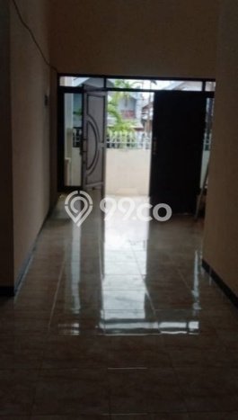 Rumah Modern 3 KT LT 144m2 di Kedung Baruk Rumah Modern 3 KT LT 144m2 di Kedung Baruk