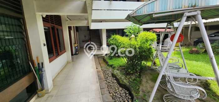 Dijual Rumah Mewah Elegan Dengan View Eksklusif di Surabaya Kota, Surabaya Dijual Rumah Mewah Elegan Dengan View Eksklusif di Surabaya Kota, Surabaya