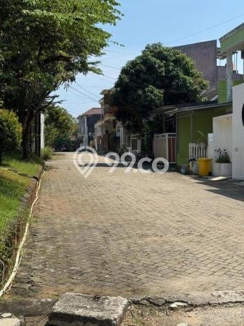 Rumah Luxury Modern Tanpa Renovasi di Bojong Sari Depok Rumah Luxury Modern Tanpa Renovasi di Bojong Sari Depok