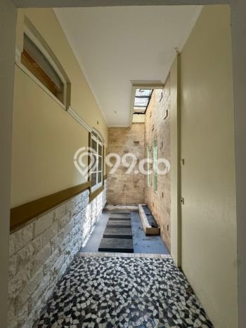 Rumah Minimalis 5 KT LT 133m2 di Kota Wisata Rumah Minimalis 5 KT LT 133m2 di Kota Wisata