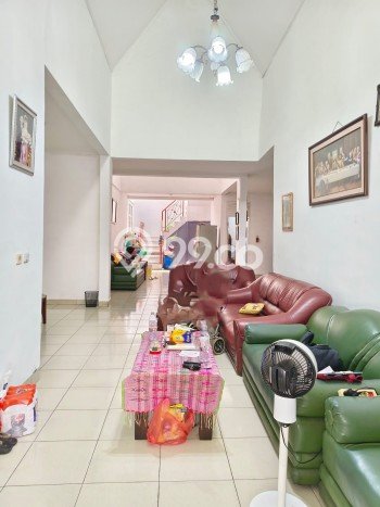 Rumah Mewah LB 250m2 Siap Huni Desain Elegan di Galaxy, Bekasi Rumah Mewah LB 250m2 Siap Huni Desain Elegan di Galaxy, Bekasi