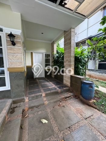 Rumah Minimalis 5 KT LT 133m2 di Kota Wisata Rumah Minimalis 5 KT LT 133m2 di Kota Wisata