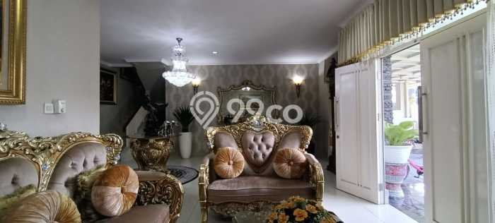 Dijual Rumah Mewah Elegan Dengan View Cantik di Galaxy, Bekasi Dijual Rumah Mewah Elegan Dengan View Cantik di Galaxy, Bekasi