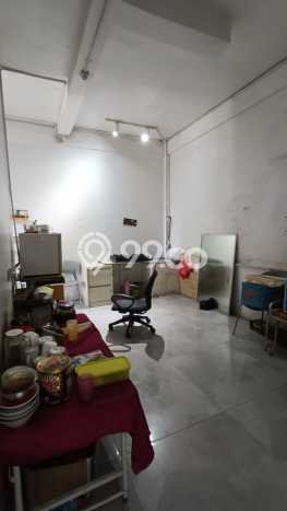 Ruko Komersial Disewakan di Bekasi Selatan Bekasi Luas 180m2 Ruko Komersial Disewakan di Bekasi Selatan Bekasi Luas 180m2