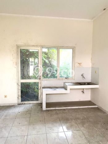Dijual Rumah Eksklusif 2 KT di Suvarna Sutera, Tangerang Dijual Rumah Eksklusif 2 KT di Suvarna Sutera, Tangerang
